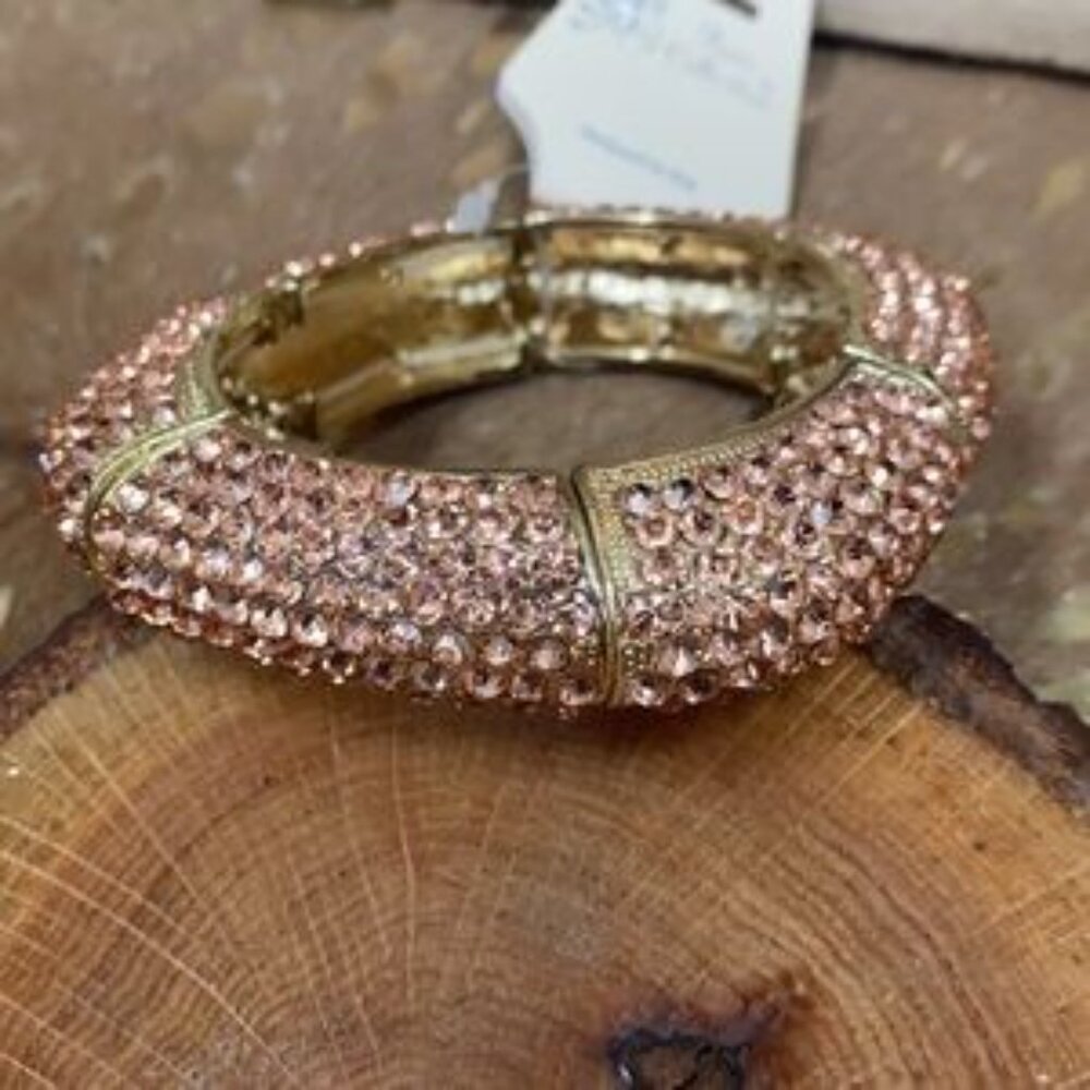 🔸STUNNING🔸 Peachy Rose Gold Square Fashion Bracelet!!!